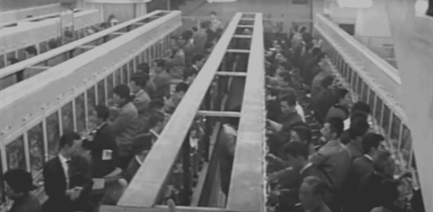 Old-Pachinko-Hall-Ginza-Strip